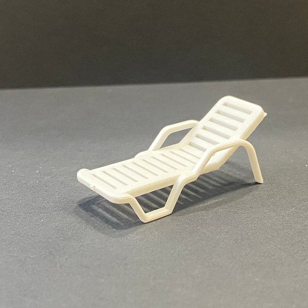 1:64 Scale Chaise Lounge Chair White  Patio or Beach * Dollhouse Miniature * S Gauge * American Flyer 3D Printed Diorama Model Micro Diecast