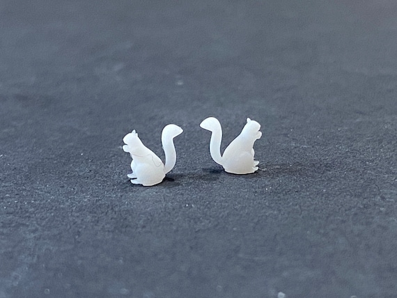 1:48 Scale Squirrels (2) Kit * Dollhouse Miniature * O Gauge * 3D Printed * ShopMiniDecorandMore * Diorama * Model Train * Quarter
