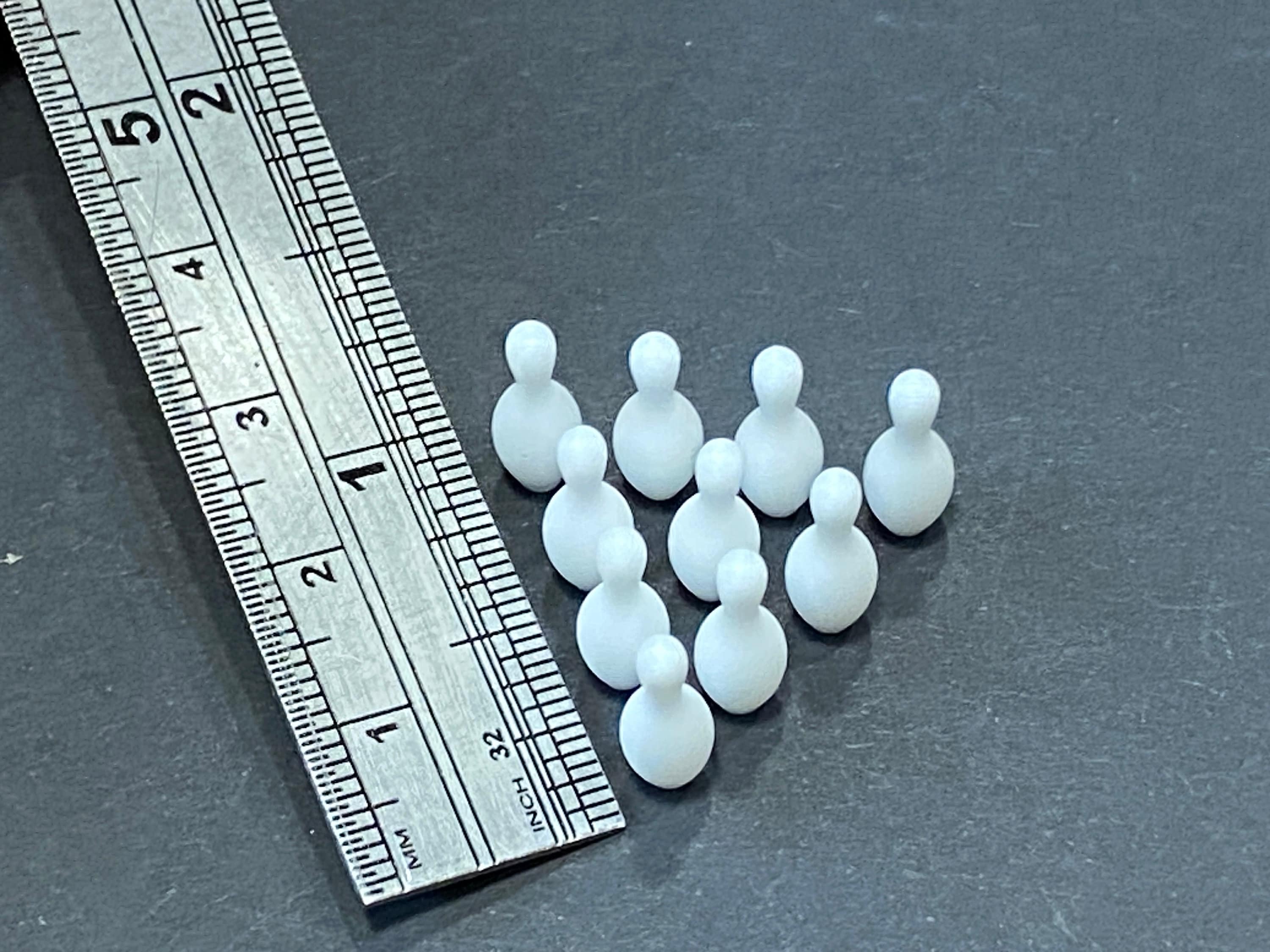 1:24 Scale Bowling Pins (10) Kit * Dollhouse Miniature * G Gauge * 3D ...
