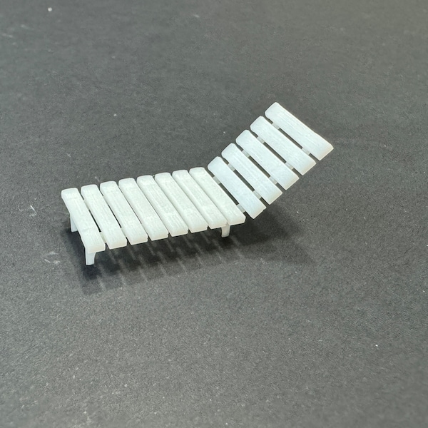 1:64 Scale Beach Chair Lounger * Dollhouse Miniature * S Gauge * American Flyer * 3D Printed * Diorama * Model Micro * Diecast