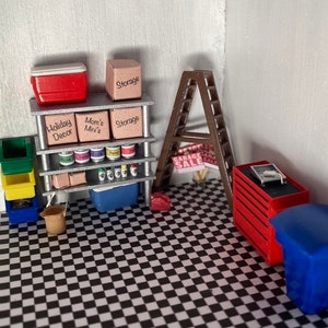 3 Sq Acrylic 1:48 scale Room Box Dollhouse Miniature ShopMiniDecorandMore Diorama Model Train image 6