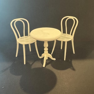 1:12 Cafe Tisch und 2 Stühle Bausatz * Puppenhaus Miniatur * 3D gedruckt * ShopMiniDecorandMehr * Diorama * Modellzug