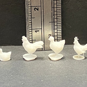 1:48 Scale chickens, set of 4 assorted Kit * Dollhouse Miniature * O Scale / Gauge * 3D Printed * ShopMiniDecorandMore *Diorama *Model Train