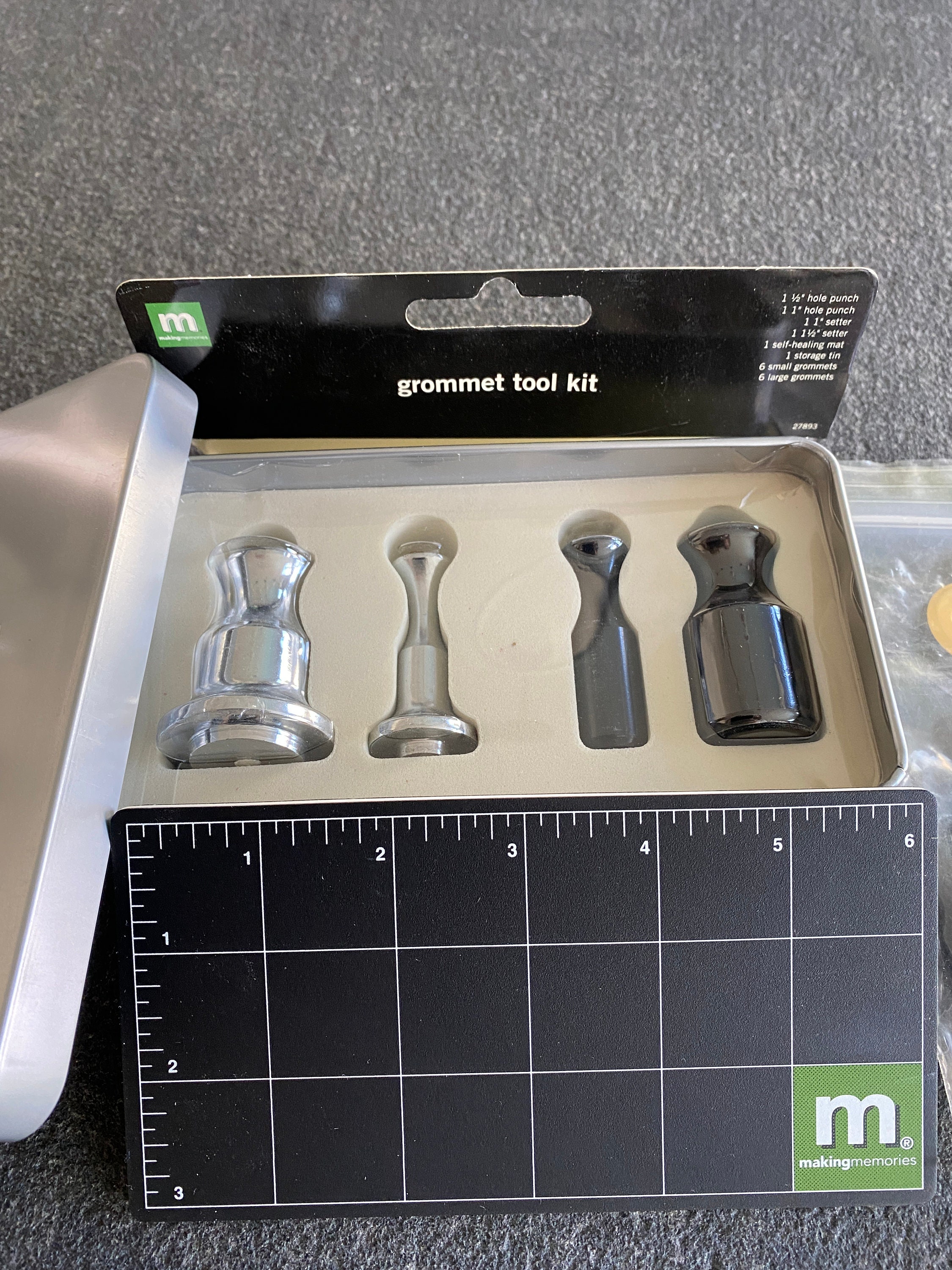 Grommet Tool Kit 2, 3, 4, 5, 7 MM Eyelet Setting Tool Grommet Setter Hole  Punch Cutter & Pack of 100 Grommets model No.2 