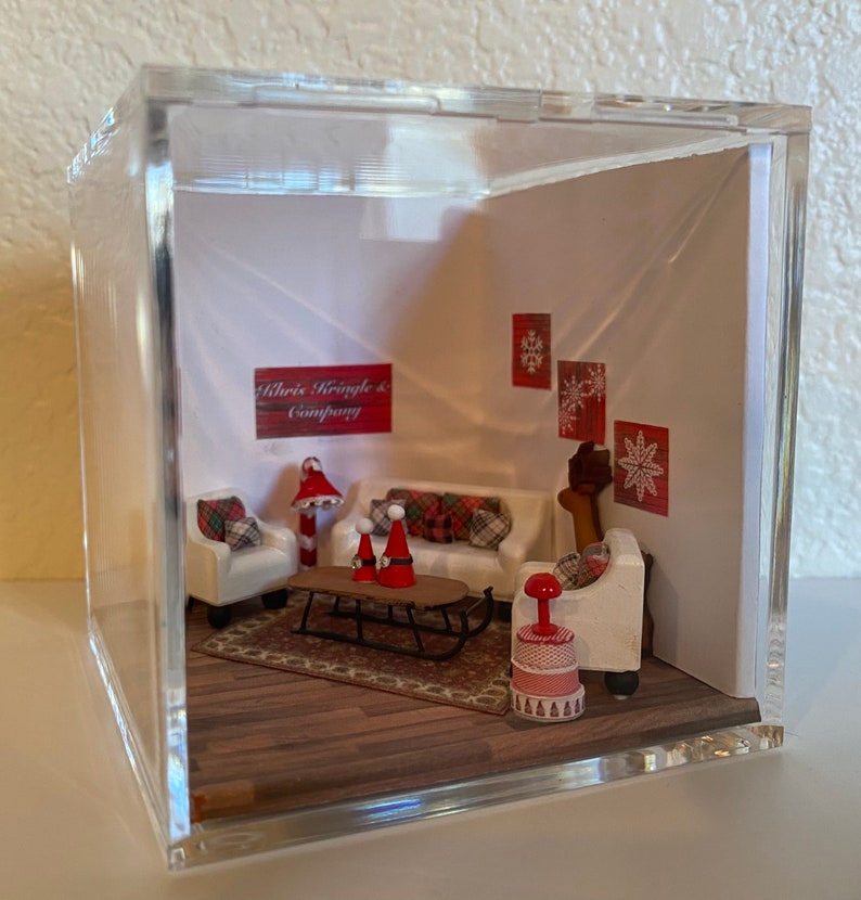 3 Sq Acrylic 1:48 scale Room Box Dollhouse Miniature ShopMiniDecorandMore Diorama Model Train image 1