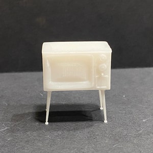 1:48 Scale Vintage TV Set Kit *  Dollhouse Miniature * O Gauge * 3D Printed * ShopMiniDecorandMore * Diorama * Model Train