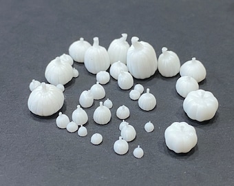 1:48 Scale Pumpkins (Assortment of 25) Kit * Dollhouse Miniature * O Gauge 3D Printed ShopMiniDecorandMore Diorama Model Train Quarter Scale