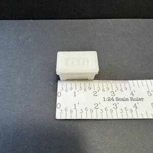 Kit de hielera estilo Yeti a escala 1:24 * Miniatura de casa de muñecas * Calibre G * Impreso en 3D * ShopMiniDecorandMore * Diorama * Tren modelo * Media escala imagen 5