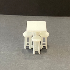 1:144 Scale High Top Table w/4 Stools Kit *  Dollhouse Miniature * N Scale / Gauge * 3D Printed * ShopMiniDecorandMore * Diorama * Micro