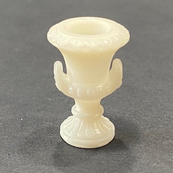 1:144 Scale French Urn SMALL  Kit * Dollhouse Miniature * N Scale / Gauge * 3D Printed * ShopMiniDecorandMore * Diorama * Model Train Micro