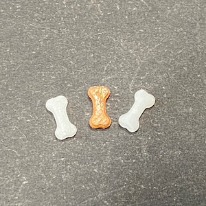 1:48 Scale Dog Bones (3) Kit * Dollhouse Miniature * O Gauge * 3D Printed * ShopMiniDecorandMore * Diorama * Model Train * Quarter Scale