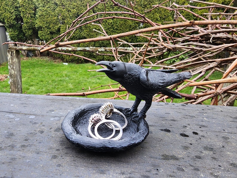 Raven Treasure/Dice Guardian image 3