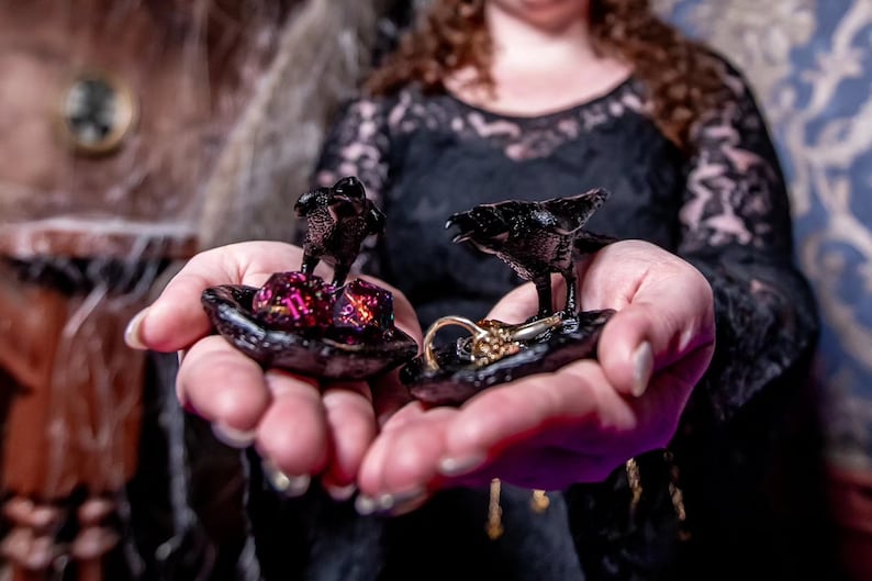 Raven Treasure/Dice Guardian image 2