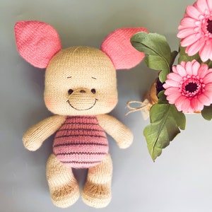 Knitting pattern bear and pig image 3