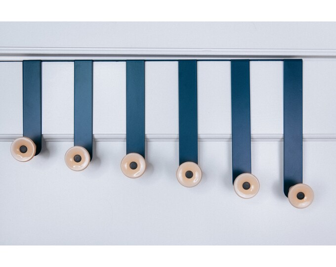 Over the Door Hooks Hanging Coat Hanger and Towel Racks 6 Hooks