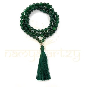 Mala/collar anudado a mano de 108 cuentas de jade verde con acabado brillante, hecho a mano, rosario/joyería espiritual/meditación/regalo