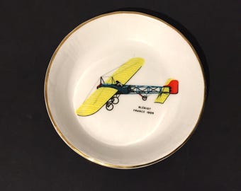 Fine Bone China pin dish with Bleriot France 1909   design made in England