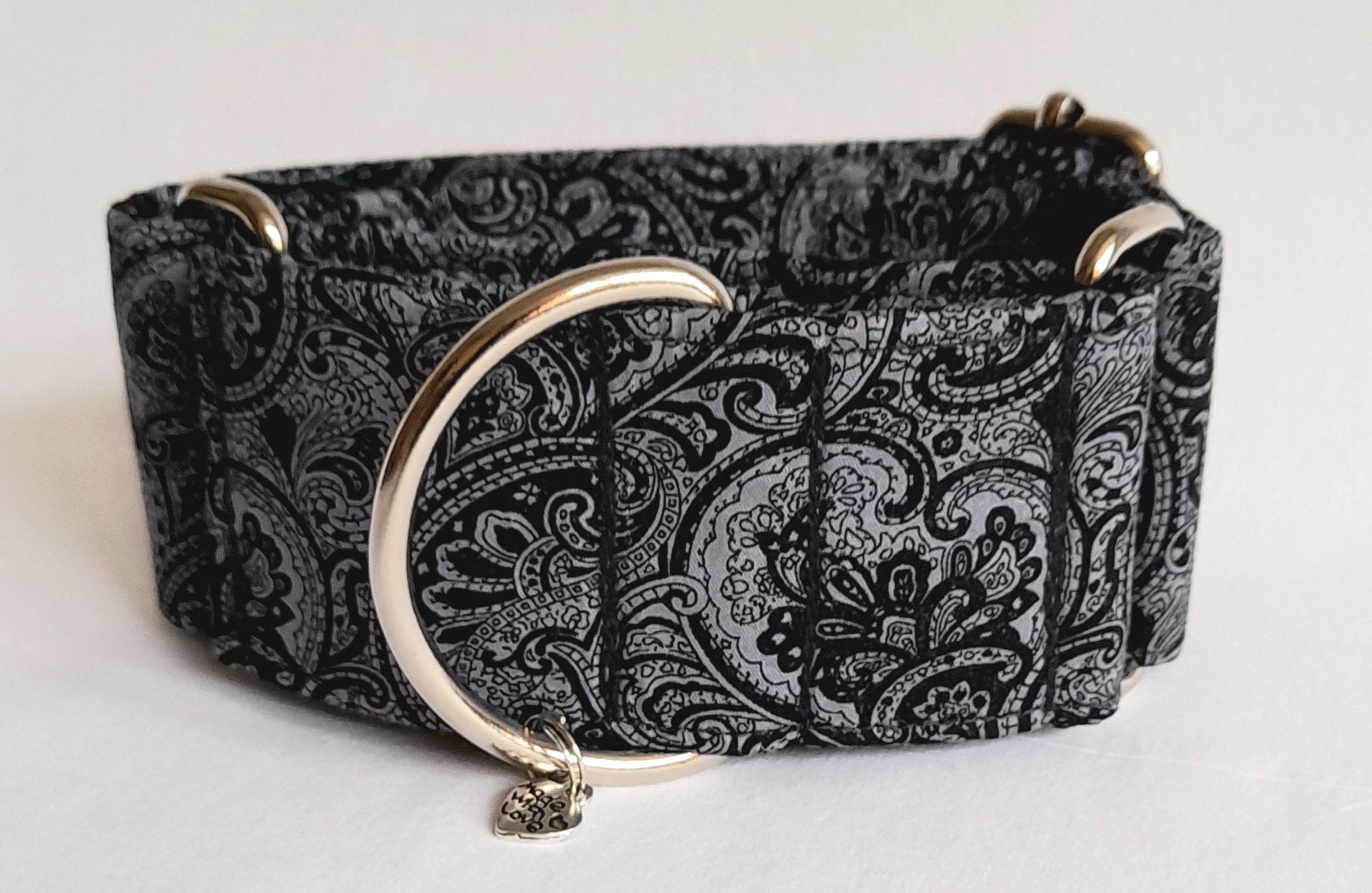 Paisley print dog collar deals