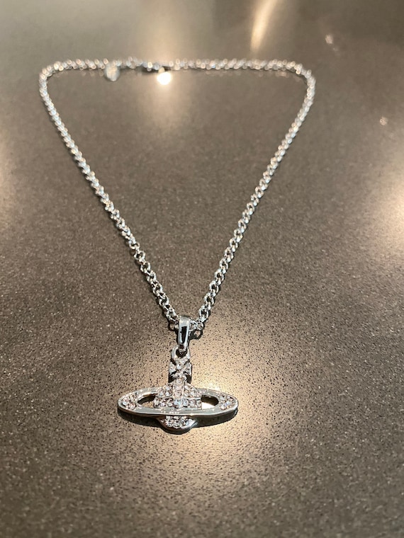 Vivienne Westwood Saturn Necklace -  Finland