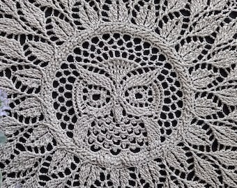 Available; White Owl; Owl in winter; Candle doily; bird leaf forest; nature motif crochet