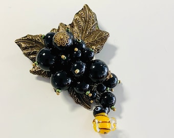 Black Agate beaded brooch, black grape boho style brooch, black and bronze brooch, statement brooch, unique brooch, handmade brooch