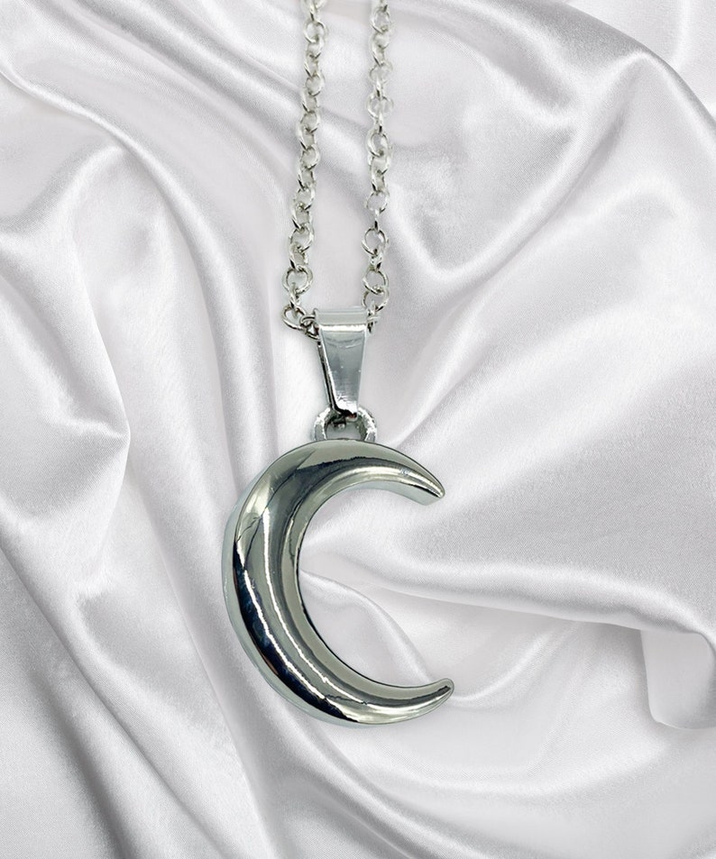 To My Wife Necklace I Love You To The Moon And Back Gift For Her Wife Cute Valentines Day Anniversary Present Silver Moon Pendant Jewelry