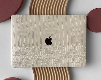 Funda rígida con estampado de cocodrilo Beige suave para MacBook Air 13 Macbook Pro 13 14 16 15 Air 13 12 pulgadas Laptop M2-A2681 A2337