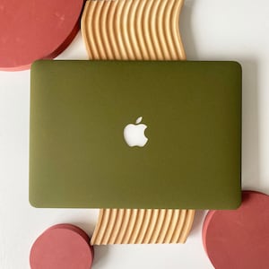 Olivine Shell Hard Case Cover for MacBook Air 13 Macbook Pro 13 14 16 15 Air 13 12 inch Laptop M2-A2681 A2338