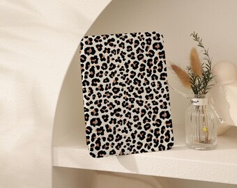 Leopard Texture Custom Kindle Paperwhite 5 Case, Kindle 11 Cover, Kindle 2021/2022 Accessories, Personalized Paperwhite 6.8 Cover