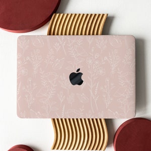 Dusty Rose Floral Flight Twarda obudowa MacBooka do MacBooka M1/M2 Air 13 Etui 2023 Nowy Macbook M3 Pro 13 16 15 Etui Air 12-calowy laptop