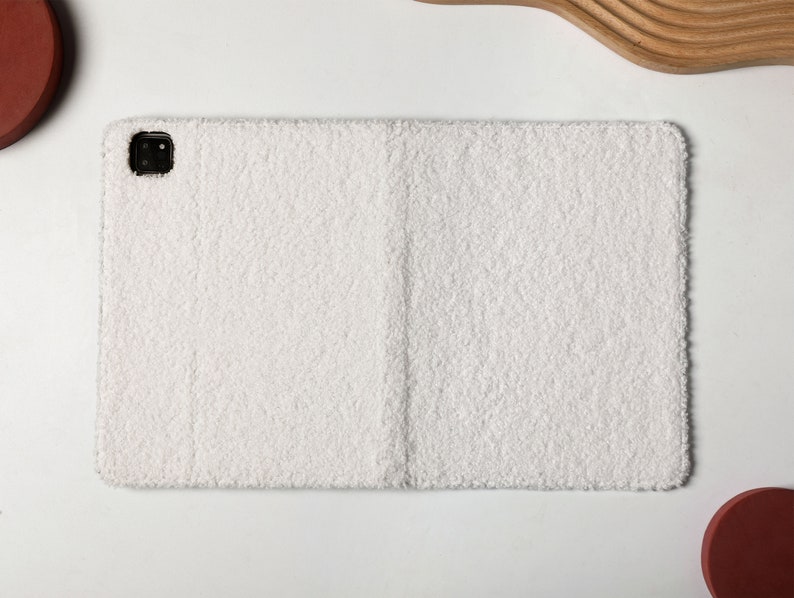 Protège-livre personnalisé beige en peluche pour iPad pour iPad 9,7 10,2 Pro 11 10,5 12,9 pouces Air 4 5 Mini 5 6 Étui pour iPad avec support iPad Pro 2021 image 4