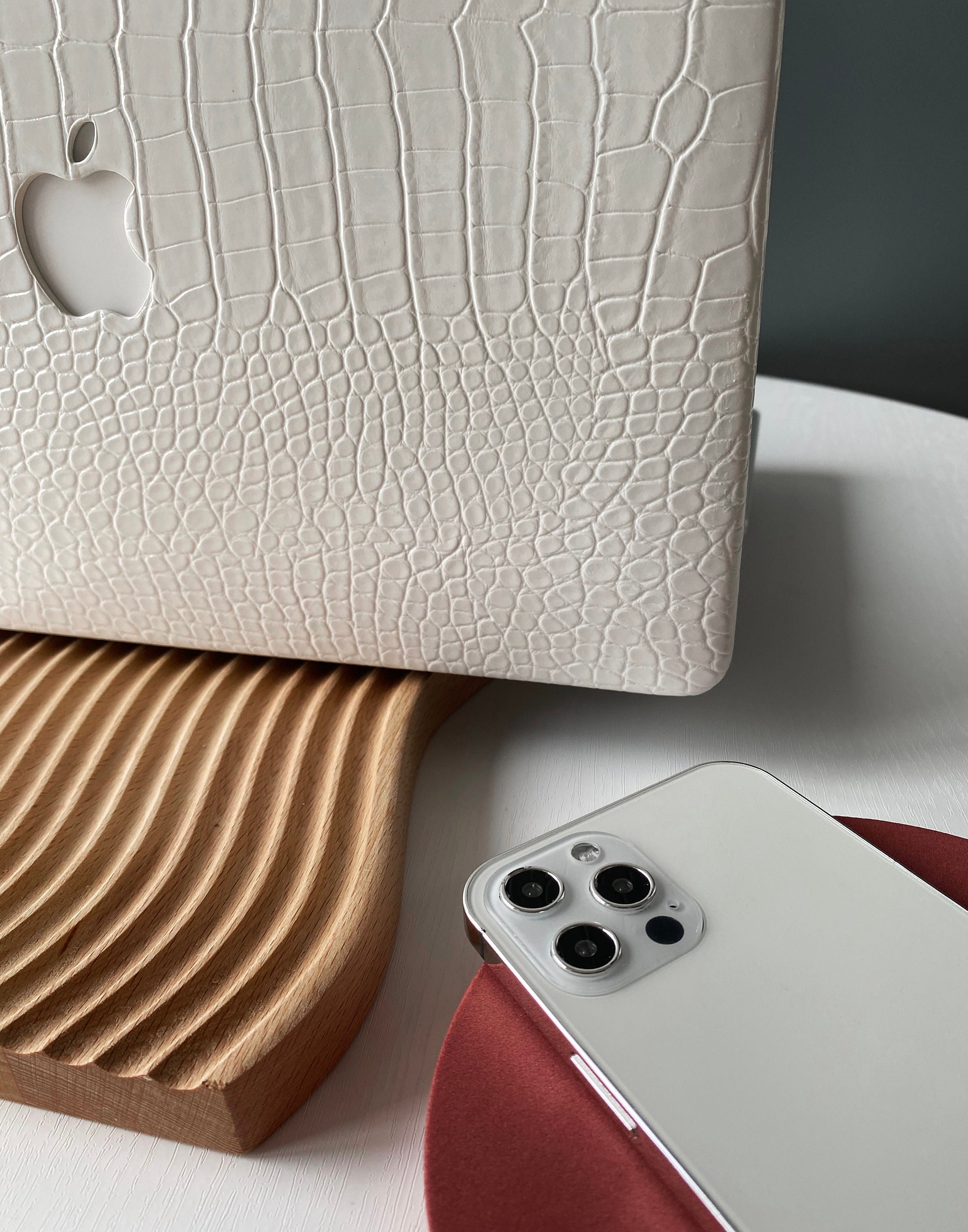 Crocodile White Hard Case Rubberized Cover for MacBook Air 13 Etsy