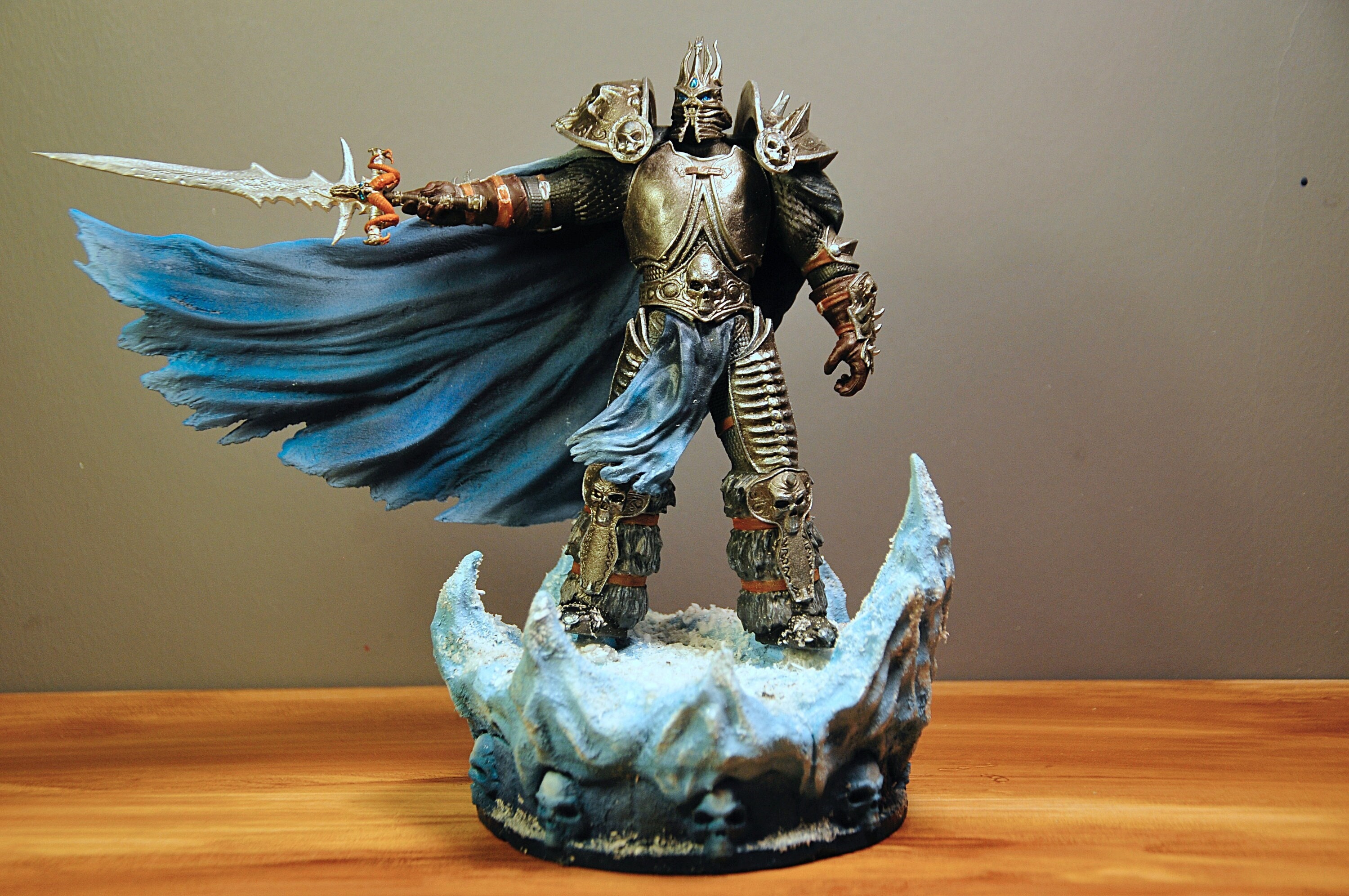 WOW World Of Warcraft The Lich King Arthas Menethil PVC Figure Statue ...