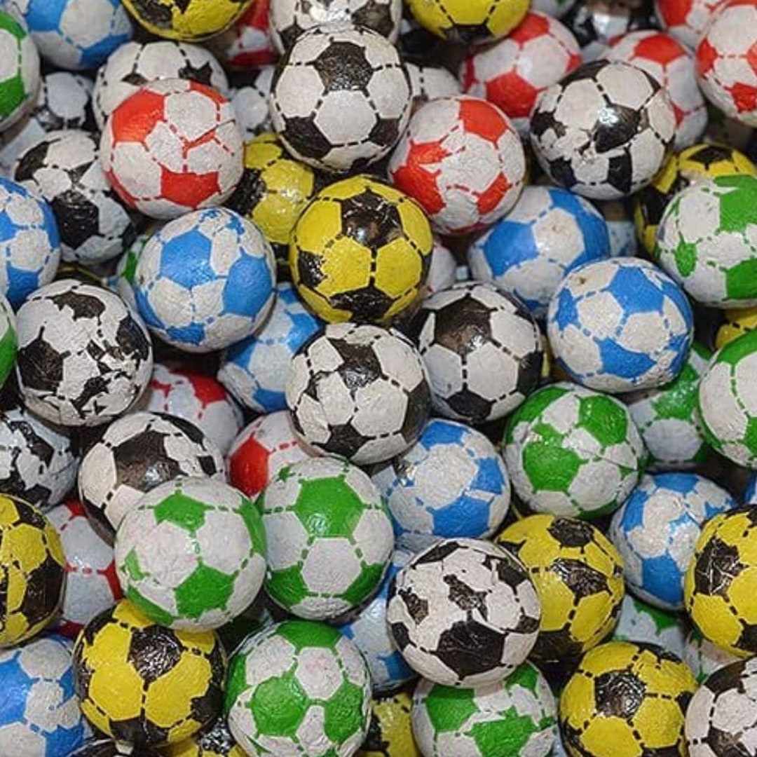 La décoration Ballon de foot DCOBFOOT : Vente de dragées et de chocolats  sur Cadeau et chocolat