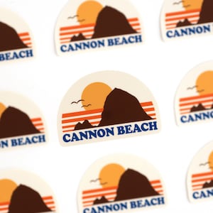 Cannon Beach, Orégon Sticker | Roche botte de foin | Autocollant de l'Orégon | Océan Pacifique | PNW | Côte de l'Oregon | Souvenir de voyage | Illustration rétro