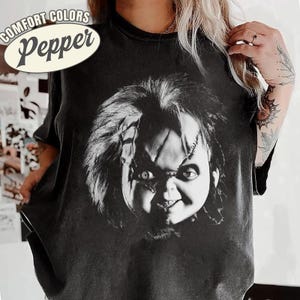 Comfort Colors® Retro Chucky Horror Movie Characters Halloween Shirt, Horror Move Vintage 90s Tee, Chucky Shirt, Horror Character Tee