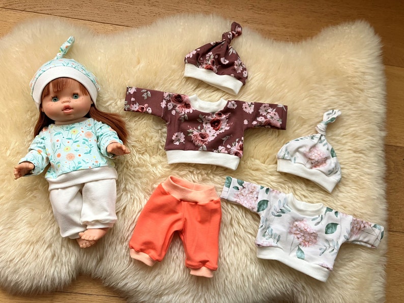 Lot de 8 vêtements pour Paola Reina Gordi Minikane vêtements pour poupée pour 34 cm 13-14 pouces 8 pièces Girl set flowers