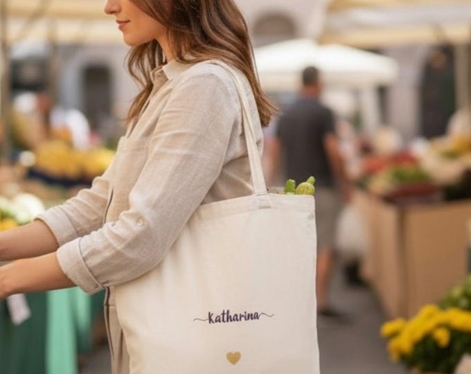 Personalized tote bag with name + heart | Gift for mom, grandma, girlfriend, sister