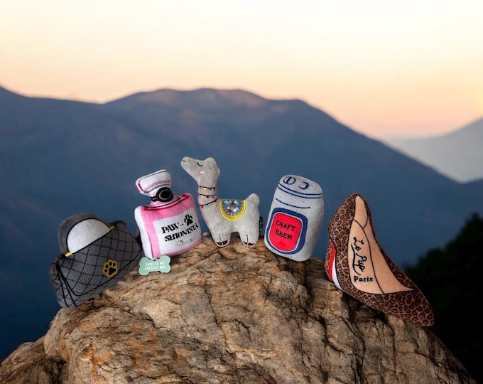 Dog toy Mini | Alpaca, llama, champagne, perfume, bag, beer with squeaker personalized name for retrieving