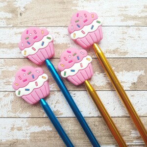 Bouchons d'aiguille à tricoter, Gâteau, Cupcake, Petit Gâteau 1 paar, accessoire van tricot, cadeau van tricot