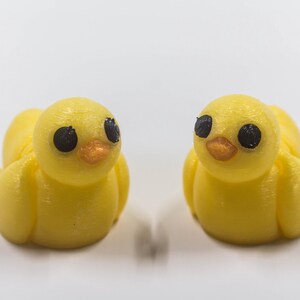 3D printed articulated mini duck| mini animal| mini duck| duck | fidget toy| moveable toy| moveable duck| 3d printed| articulated duck