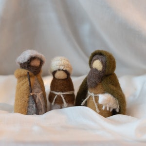 Felted Nativity Set 12 Pieces. Needle Felt Nativity Scene. Waldorf Holy ...