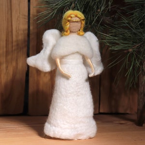 Topper tree angel, Waldorf inspired wool angel, wool angel, Christmas tree angel, Christmas decoration, Nativity angel, Felted angel