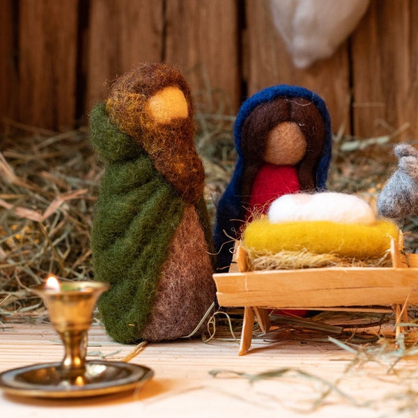 Nativity set of 3 characters. Wool doll. Waldorf-art. Christmas, nativity scene.