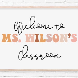 Teacher Name Classroom Wall Art | Custom Personalized Digital Download Sign | Cute Aesthetic Teacher Classroom Decor | Retro Simple Modern