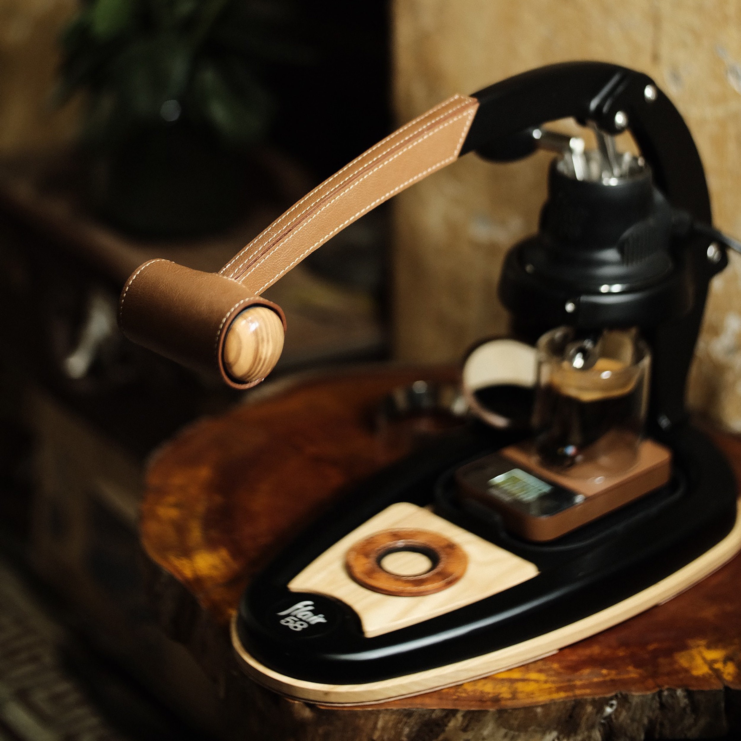 Leather Sleeve for the Flair 58 Coffee 