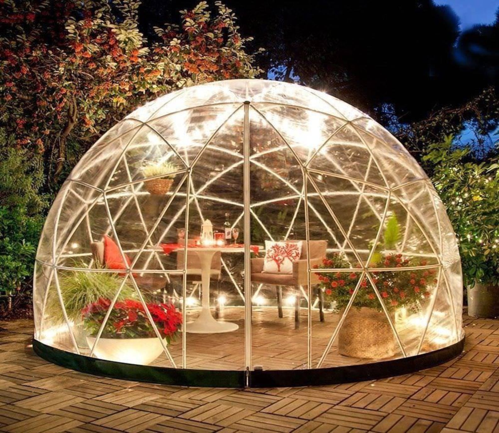 Уличная палатка купить. Беседка Garden Igloo. Garden Igloo беседка-купол. Палатка Garden Igloo. Геокупол шатер 6м.