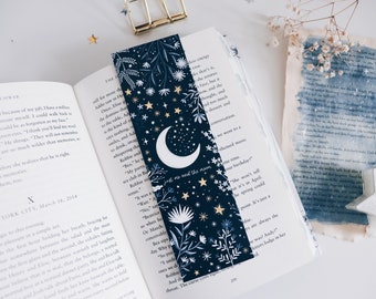 Celestial Bookmark, Moon Flowers, Floral Moon Illustration Book Sign, Bookish Art, Floral celestial Illustration, bookmark lover, moonphase