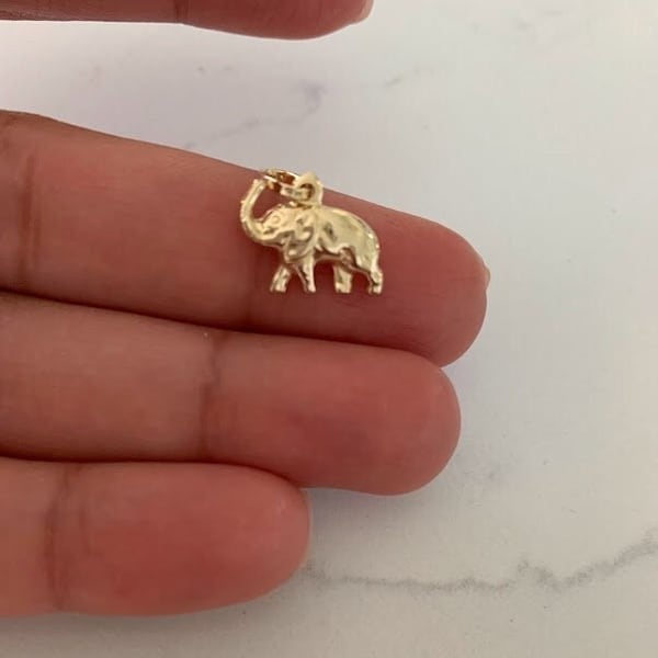 14K Gold Elephant Charm Pendant With 0.8mm Box Chain Necklace Ig Lgdi Pt 1628 Ch 0256