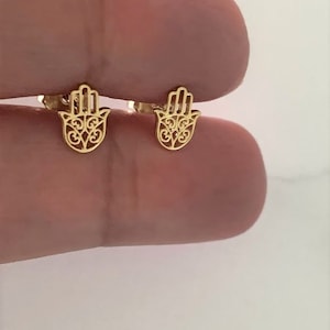 14K Gold Dainty Hamsa Earrings, Hamsa Studs, Gold Studs, Gold Hand Earrings, Hand of Fatima, Hamsa earrings in 14K Gold